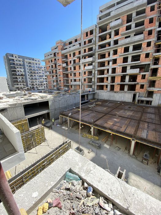 Casa la rosu 350€/mp materiale.+ manopera