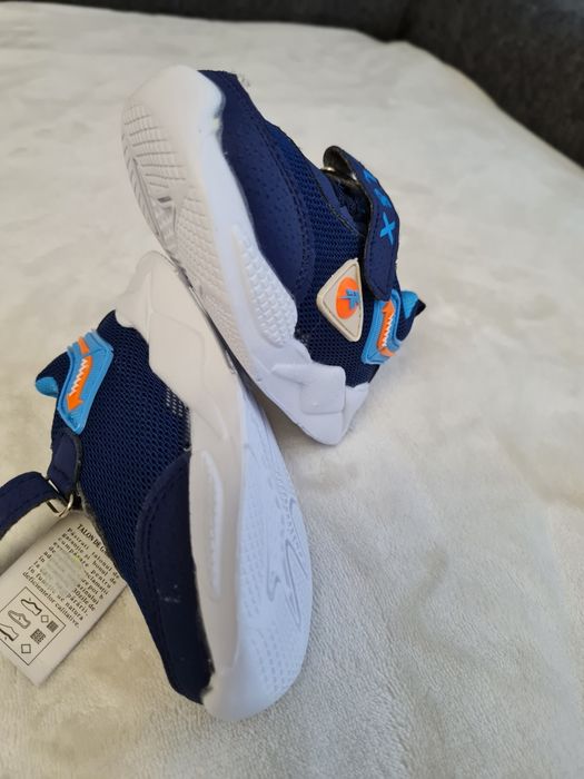 Adidași copii bleomarin