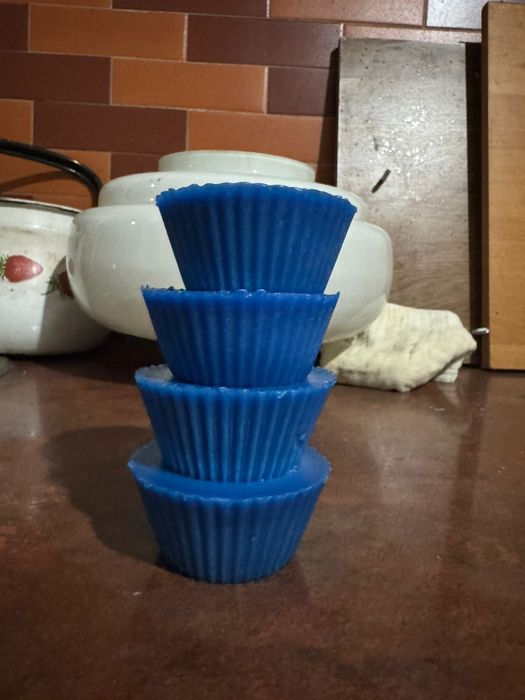 Воск пчелиный продам