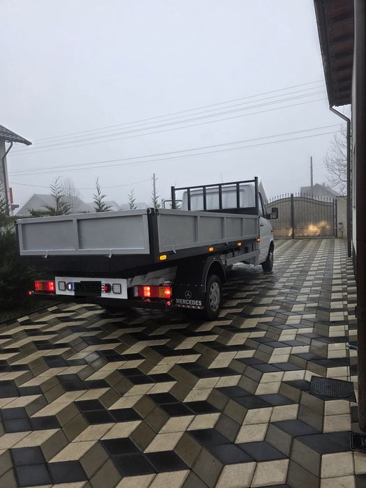 Mercedes benz sprinter 413 basculabil