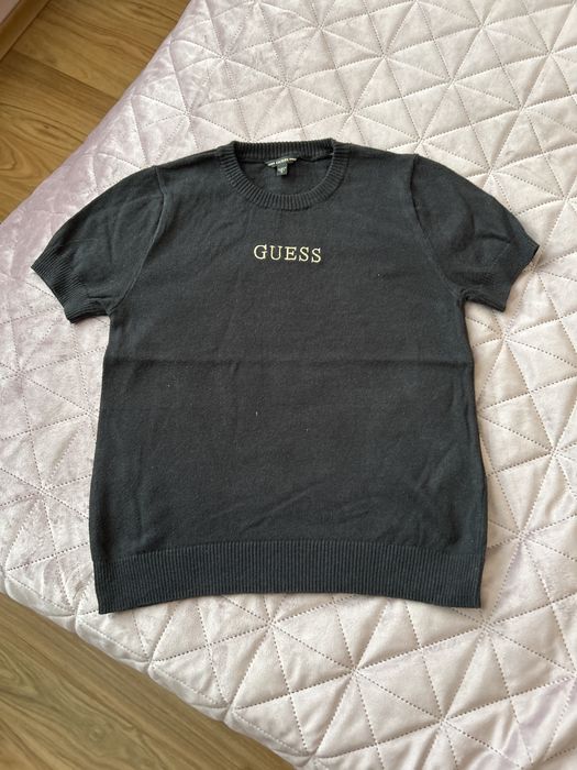 Оргинални тениски на Guess