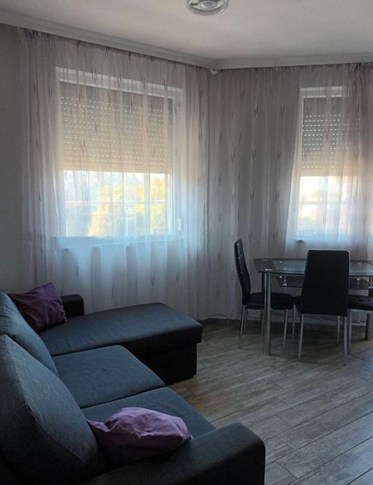 Дава се под наем Двустаен апартамент в Пловдив, Кючук Париж - 57 кв.м за 408 € - Снимка #1