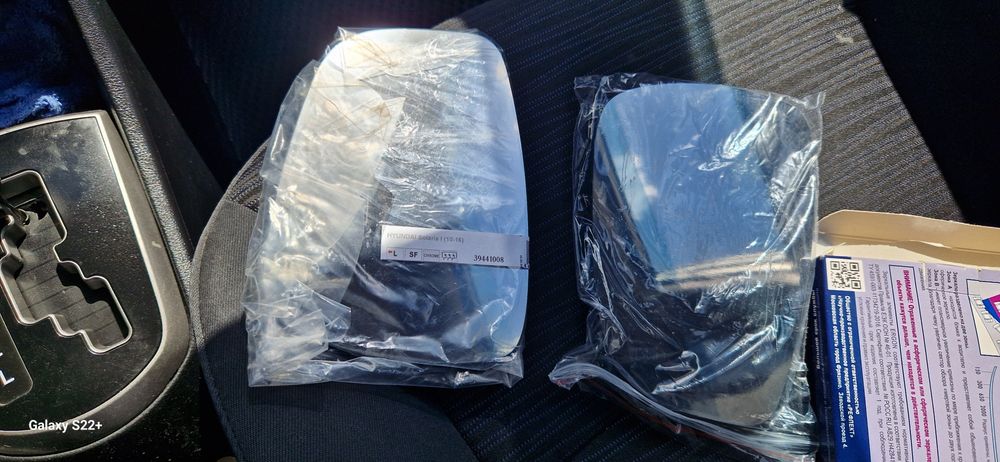 Продам зеркальный элемент на хюндай