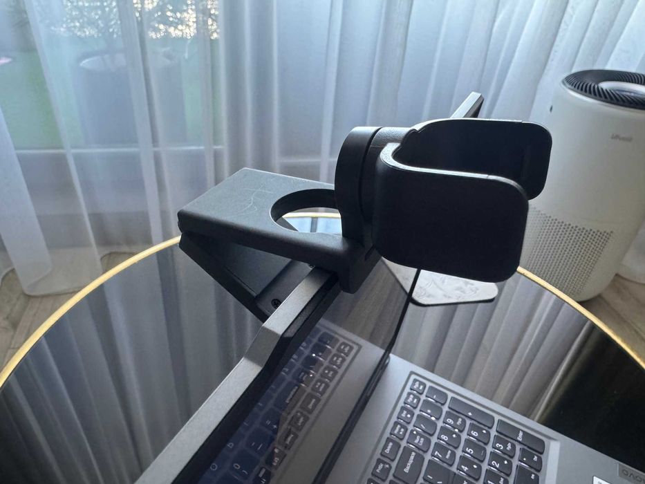 Logitech StreamCam + Trepied + Ring Light