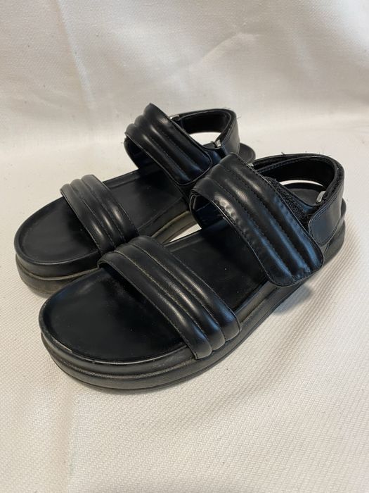 Sandale nr 36 CCC