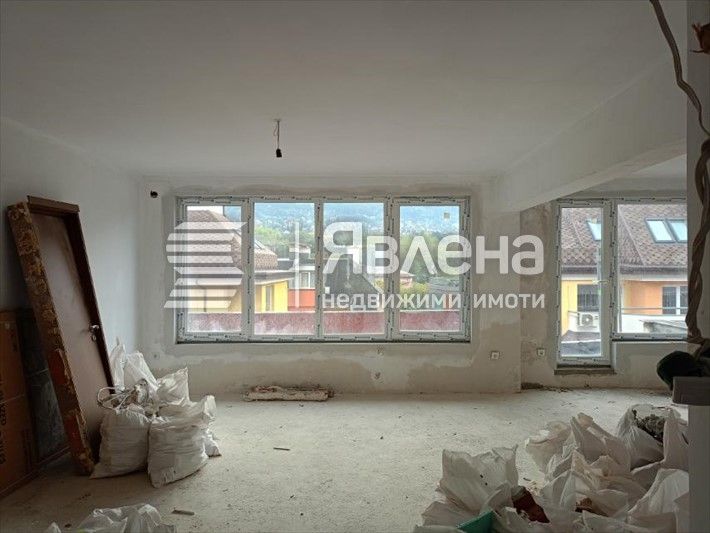 Продава се Тристаен апартамент в София, Манастирски ливади - 136 кв.м за 1898 €/кв.м - Снимка #1