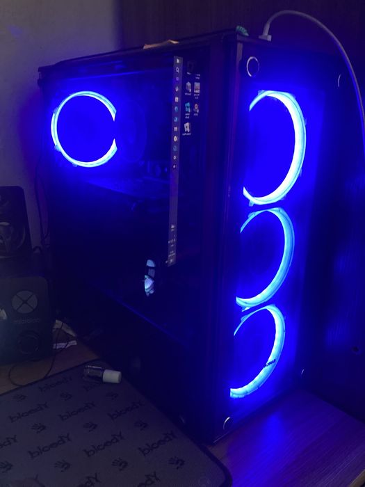 Компьютер с девайсами