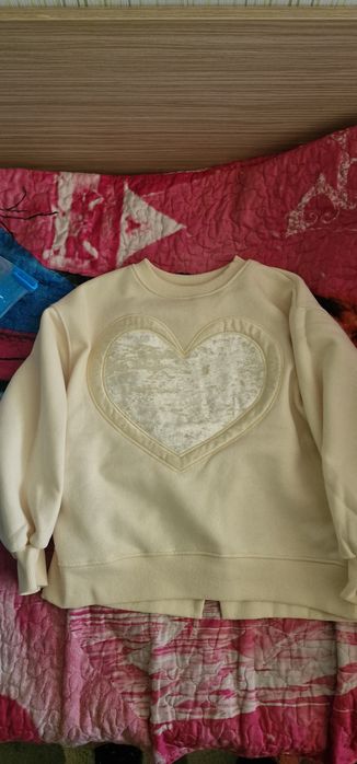 Пуловери, блузки,рокли