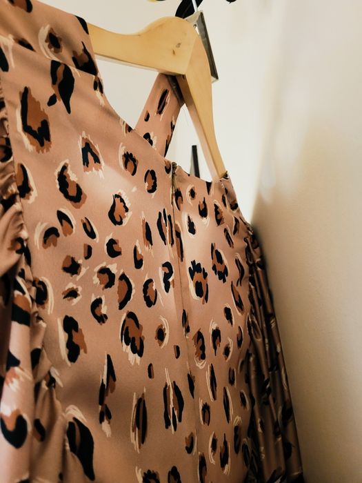 Rochie de ocazie mărimea 34/XS nouă cu etichetă, nepurtată