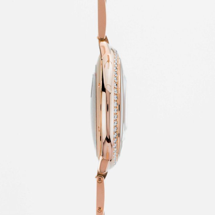 Cartier Ballon Bleu de Cartier 18 Kt Rose gold 40 mm Diamond bezel