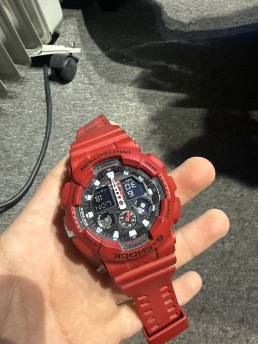 Часы G-shock casio оригинал продам срочно