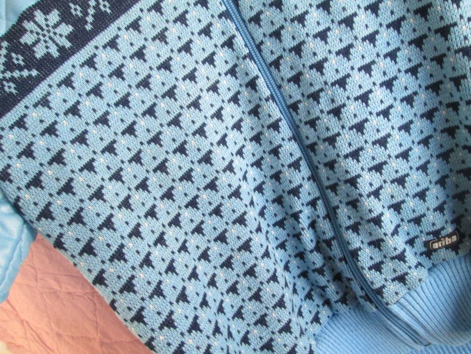 bluza  deosebita baieti XS