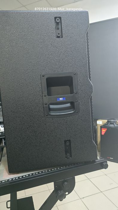 RCF E-MAX TT55 профессиональная колонка