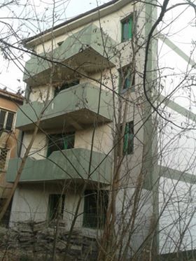 Продавам бизнес сграда в Симеоновград