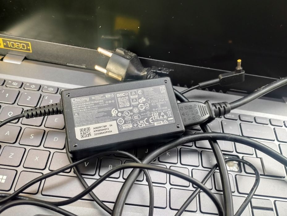 Vand / dezmembrez laptop Acer aspire 5 15 n22q23