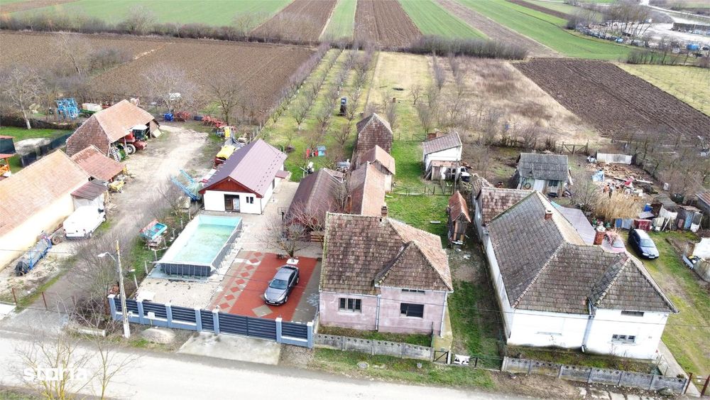 Casa cu 3 camere in Berindan | Teren 1.850 mp, aproape de oras