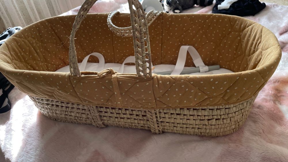 кошница за бебе mamas&papas