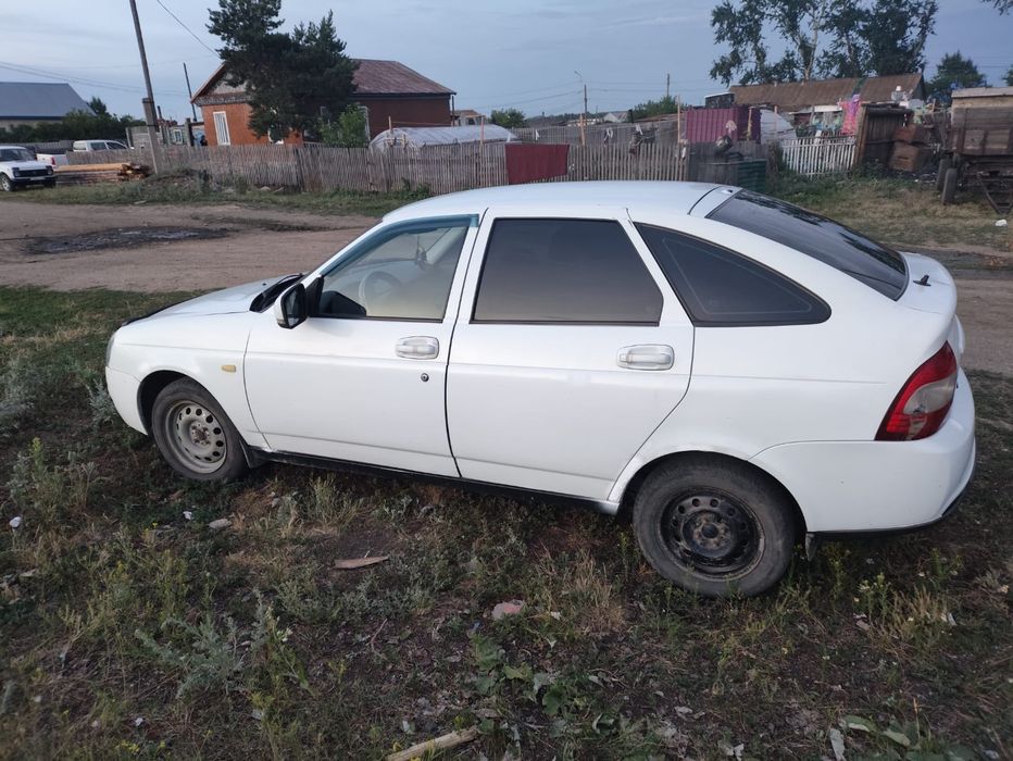 Продам отличную Приору
