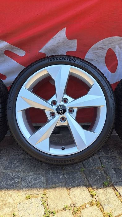 Оригинални джанти Ауди Фолксваген Шкода 18 цола зимни гуми 225 40 18