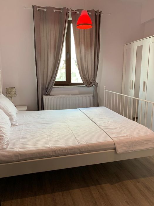 Apartament de inchiriat