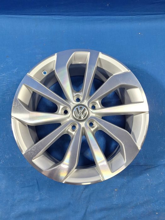 1 Janta Aliaj 5x112 17'' OEM VW T-ROC Golf Passat Tiguan - 7J ET 45 !
