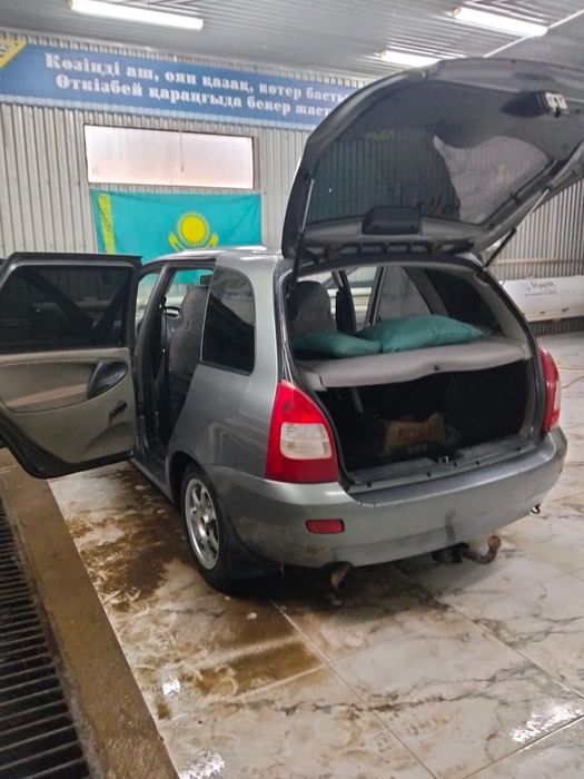 Автомобиль Лада калина