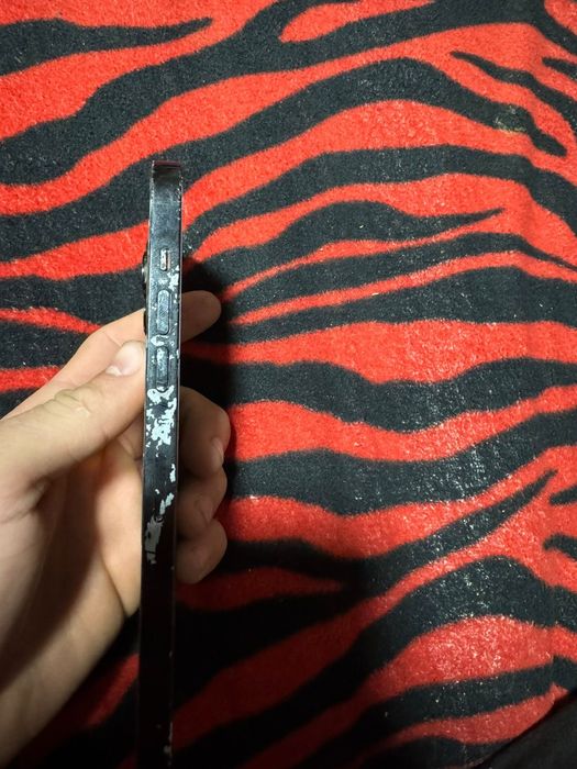 Vând iPhone 14 pro max pentru piese