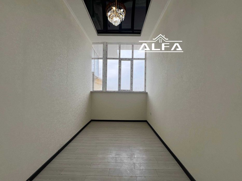 kvartira uy xonadon sotiladi 3 xonali  78m2 6-qavat