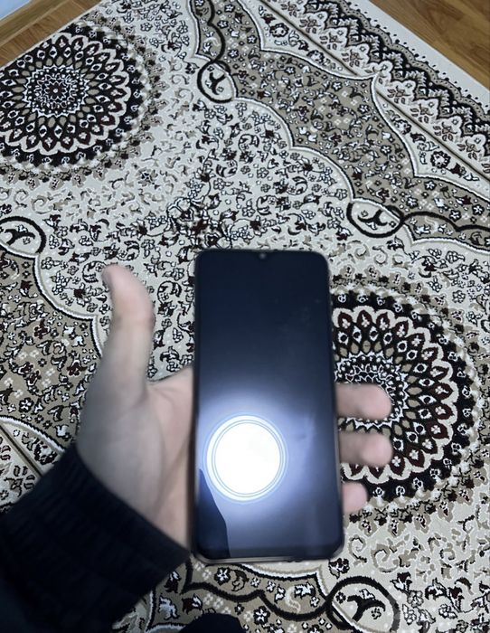 Samsung Galaxy A30s srochna sotiladi