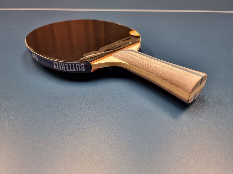 Paleta profesionala tenis de masa DHS | HURRICANE 3 NEO 2.1