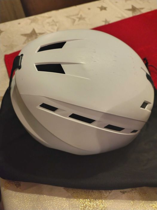 Ски панталон размер 146/152, каска за ски 54 - 58 см и маска за ски