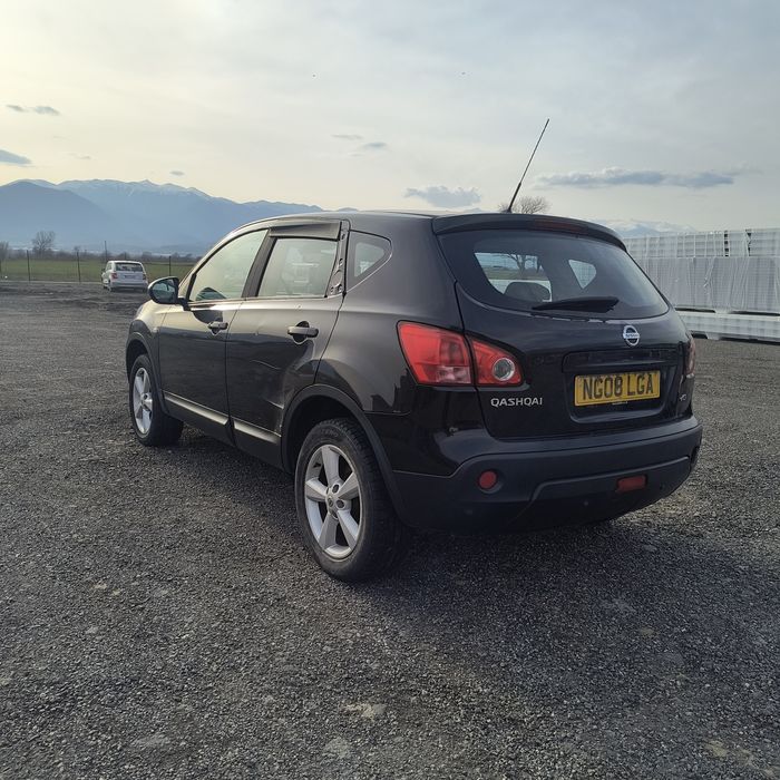 Nissan Qashkai -- 1.5 dci
