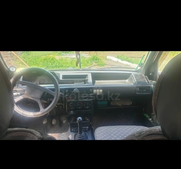 Продам машину на ходу.