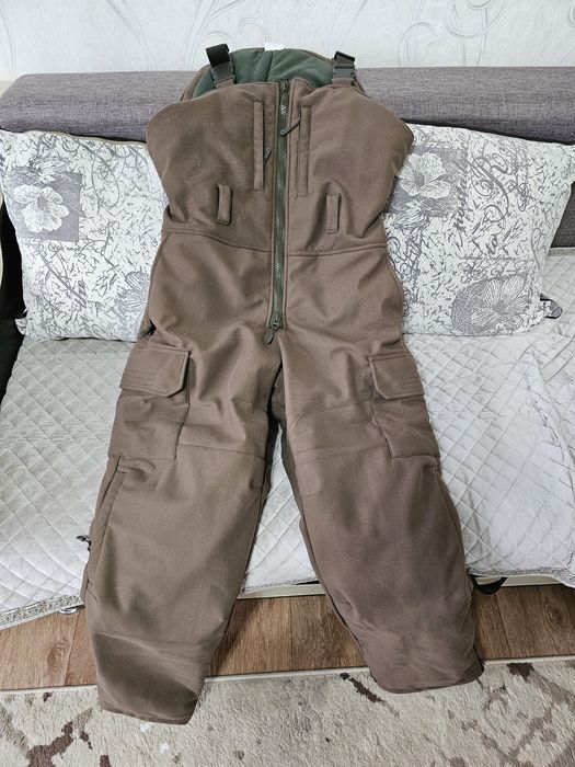 Продам костюмы зимние