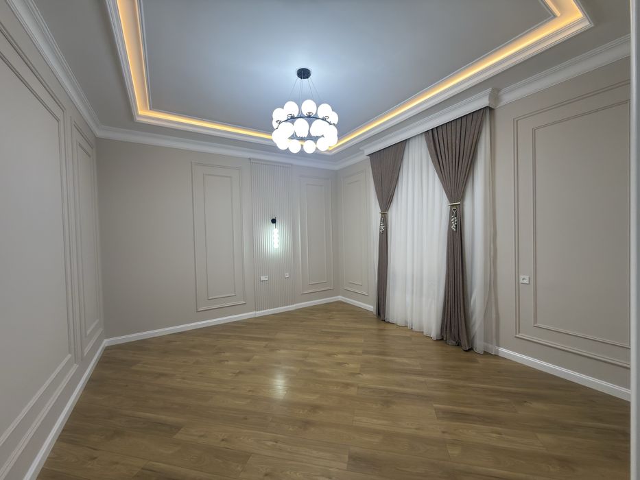 Продаётся роскошный 3-этажный таунхаус в престижном районе