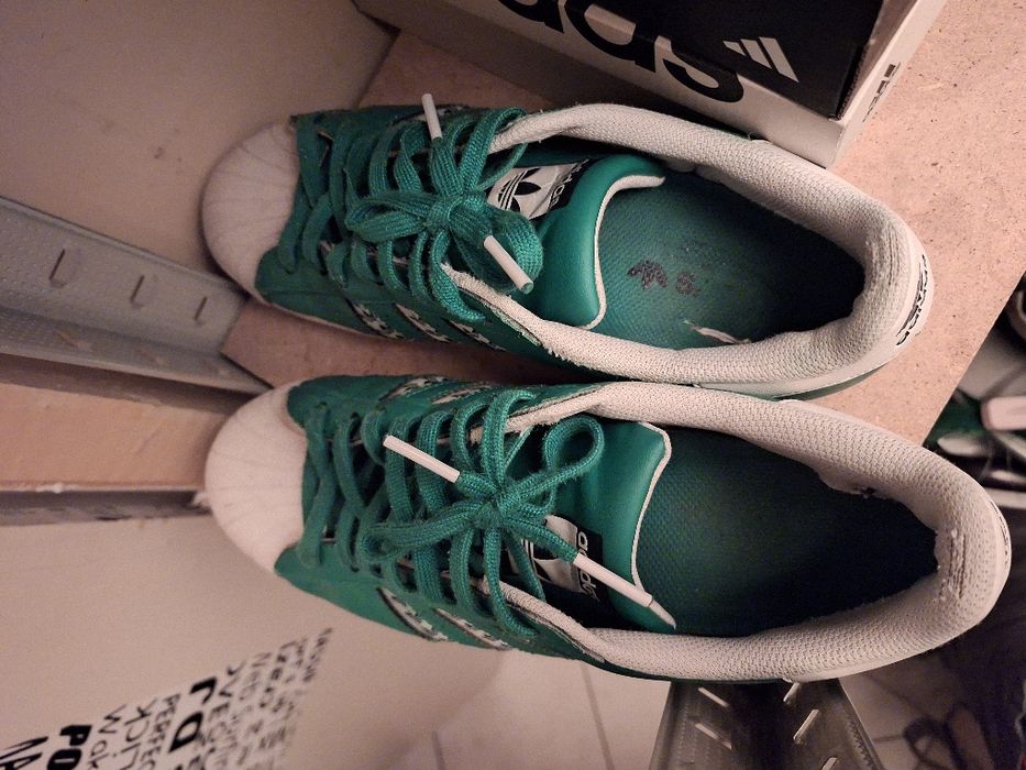 Adidas superstar verde