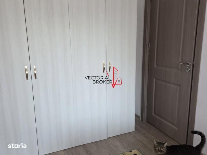 3 cam, semidrcomandate, et.2, renovat, 60mp, centrala, Basarabia-Costi