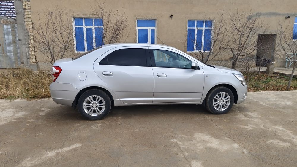 COBALT 143 mln. probegi 34000