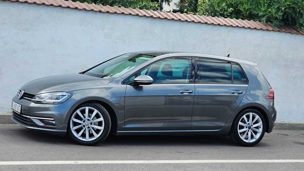 VW Golf 7.5 Facelift HighLine 2.0TDI 150cp Manual / Faruri MATRIX Distronic VIRTUAL Keyless / TOP