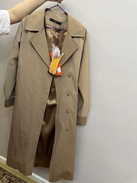 Тренч от фирмы Loreta