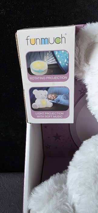 Плюшена играчка с проектор и музика