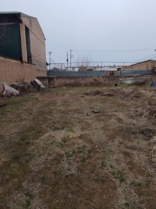 Nazarbek Damachi yer sotiladi 8 sotix