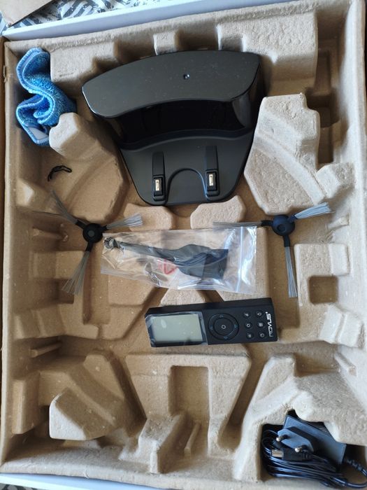 Rovus робот прахосмукачка и моп