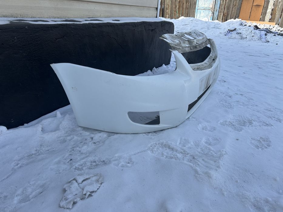 Продам бампер оригинал приора 2