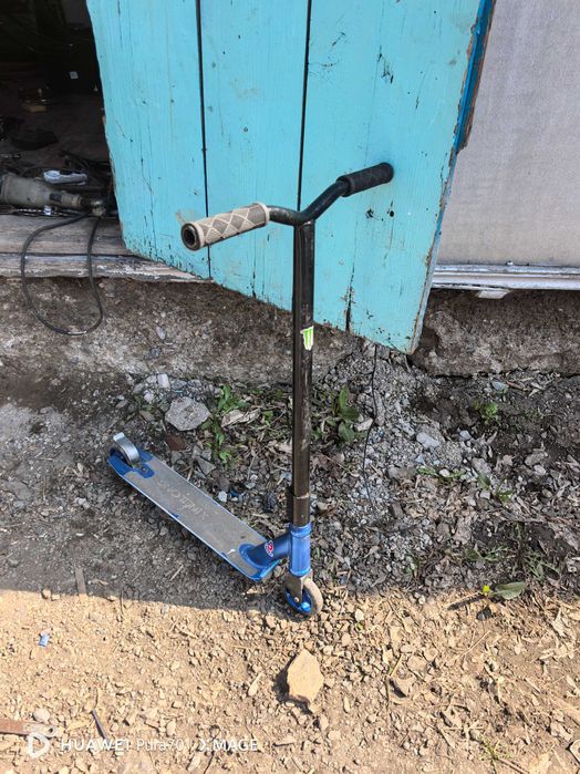 Самокат трюковой