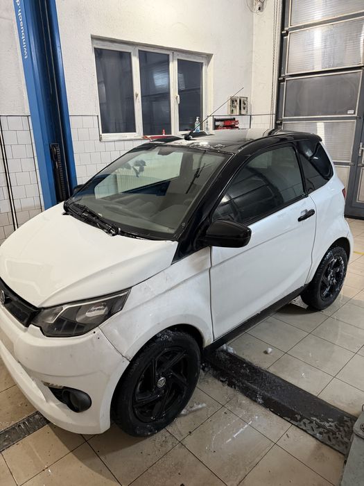 Aixam City 2017 8 cp