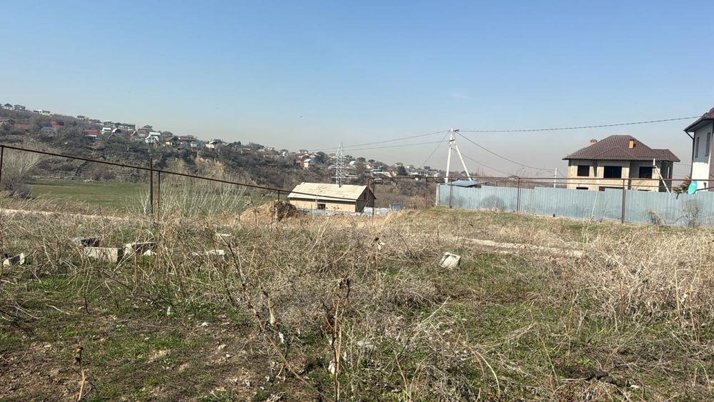 Участок в элитном районе