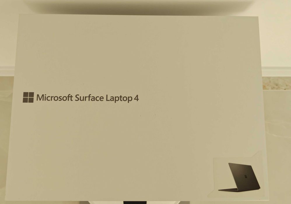 Microsoft Surface 4 Laptop 15 inch тъч скрийн / НОВ
