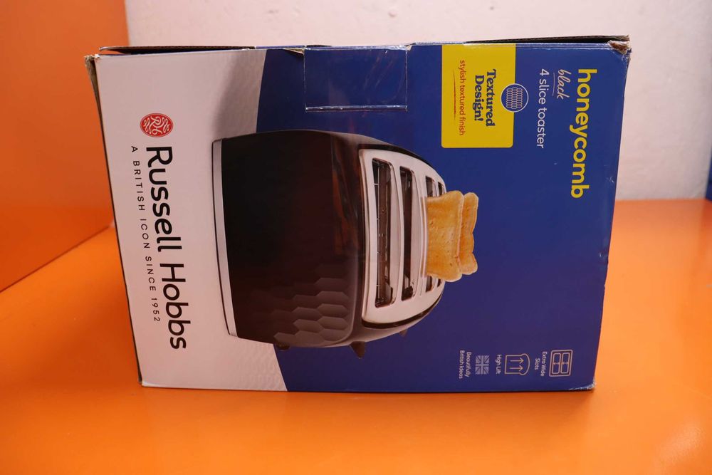 Тостер Russell Hobbs Honeycomb за 4 филии, 6 нива на препичане, функция за замразяване/отказ/претопляне, подвижна тава за трохи, 1500W, UK ЩЕПСЕЛ