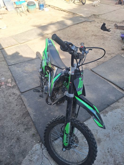 Se vinde jrh 125cc